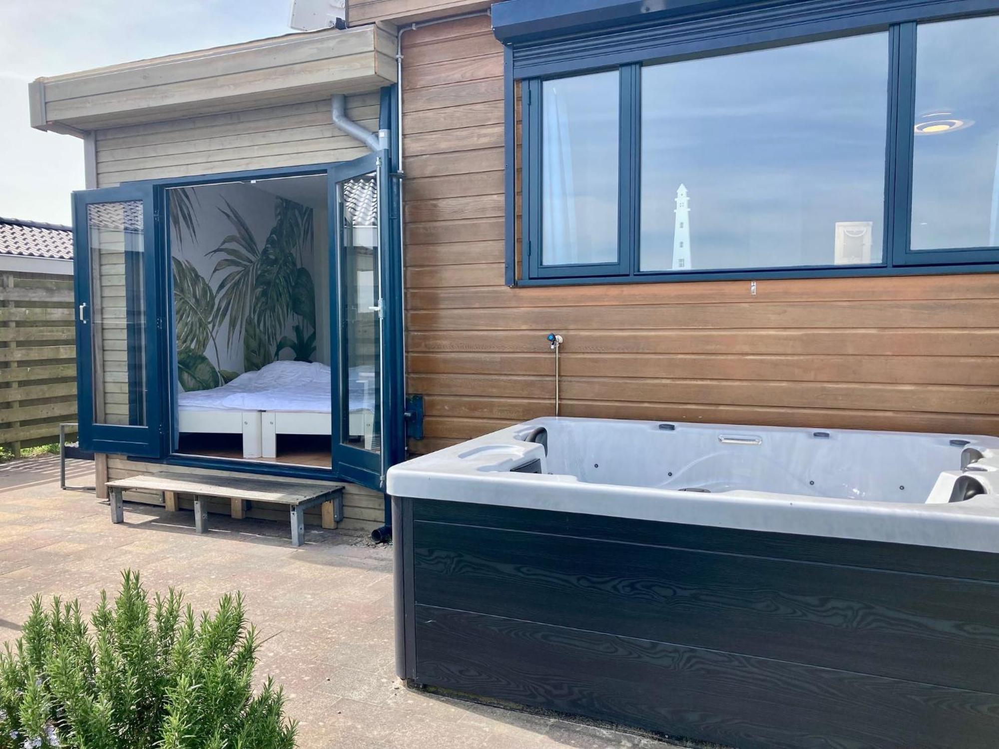 Lakeview 6 Pers Holiday Home Aurora With Fenced Garden, Whirlpool And Sauna Anjum Exterior photo
